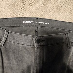 Old Navy Rockstar Gray Jeans 18